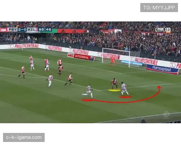 特温转会策略启示:精准布局助力球队打造强劲阵容,今夏转会市场动态引关注 特温转会策略启示:精准布局助力球队打造强劲阵容,今夏转会市场动态引关注